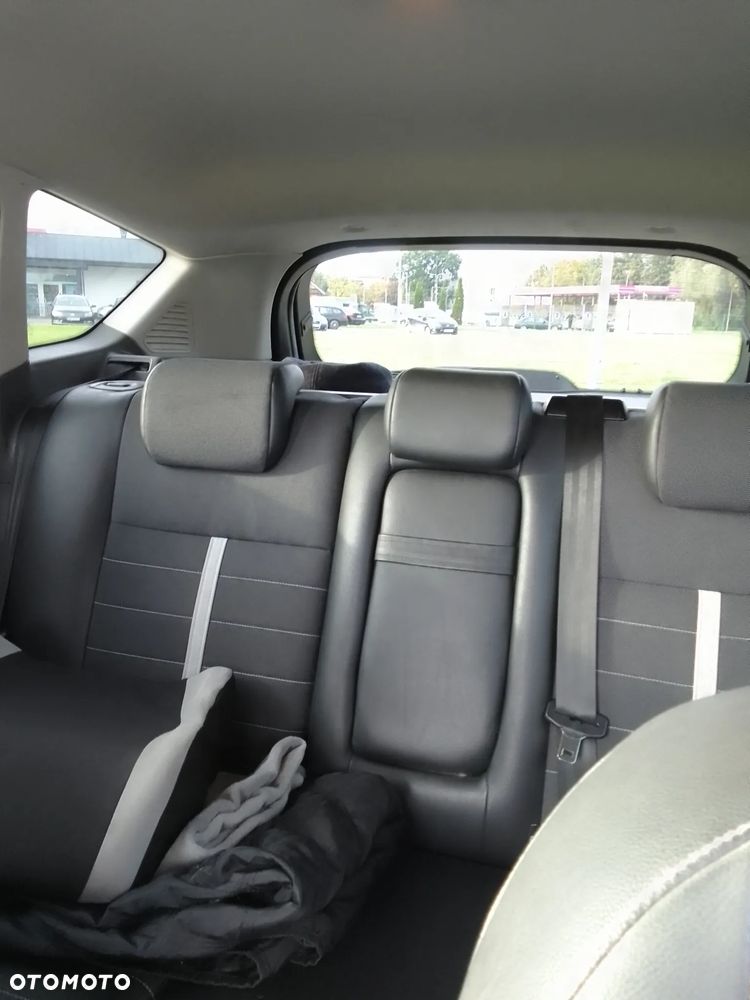 Ford Kuga - 14