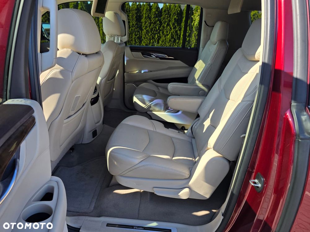 Cadillac Escalade ESV 6.2 V8 AWD AT Premium - 20