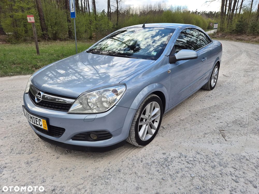 Opel Astra 1.8 Cosmo - 1