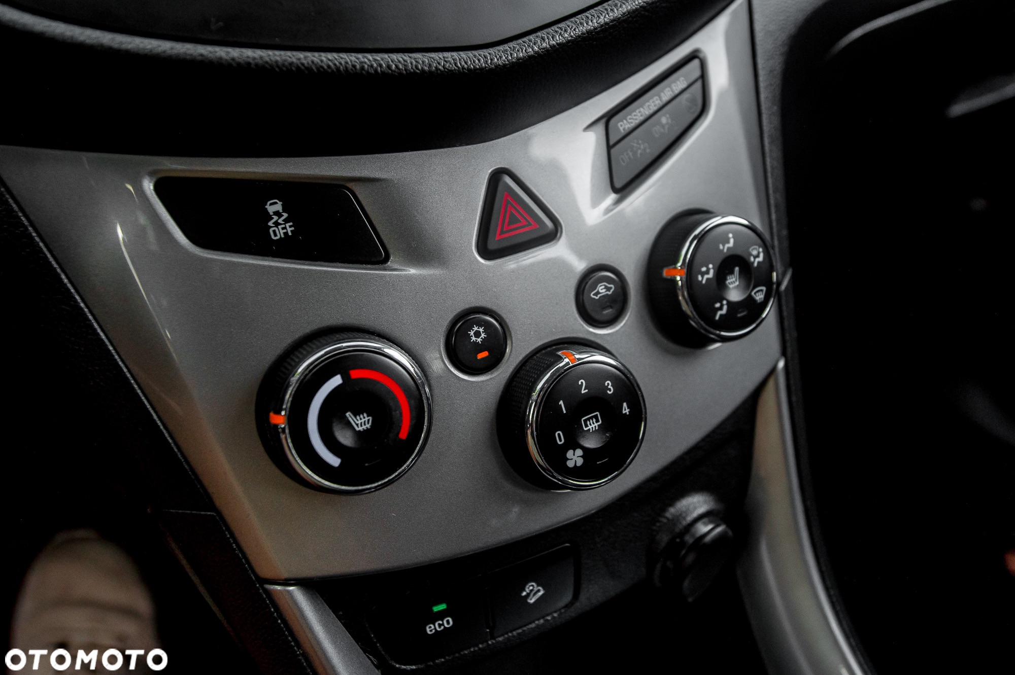 Chevrolet Trax 1.7 D LTZ AWD - 24