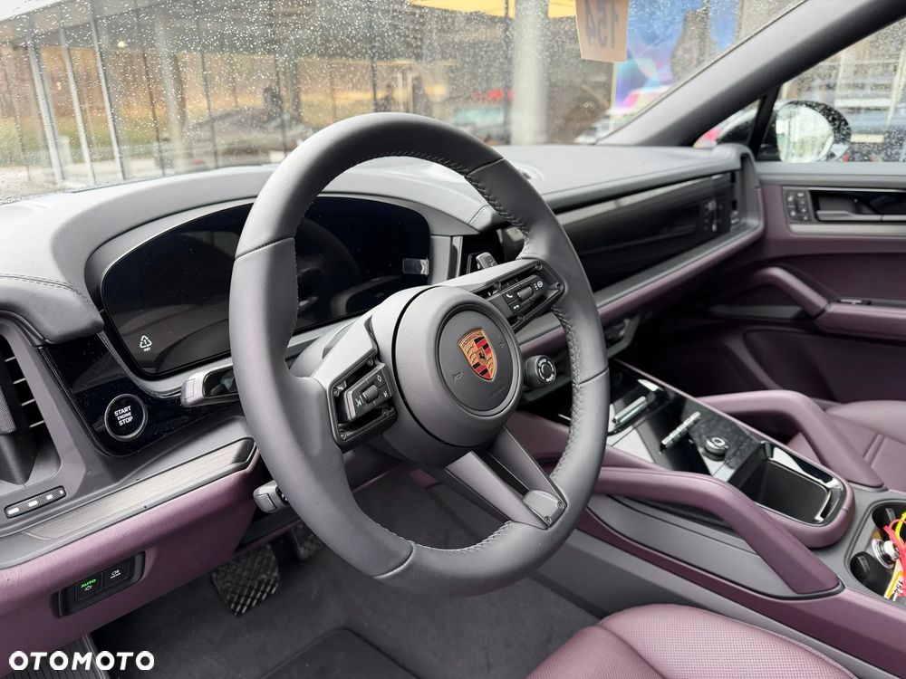 Porsche Cayenne E-Hybrid PHEV Black Edition - 16