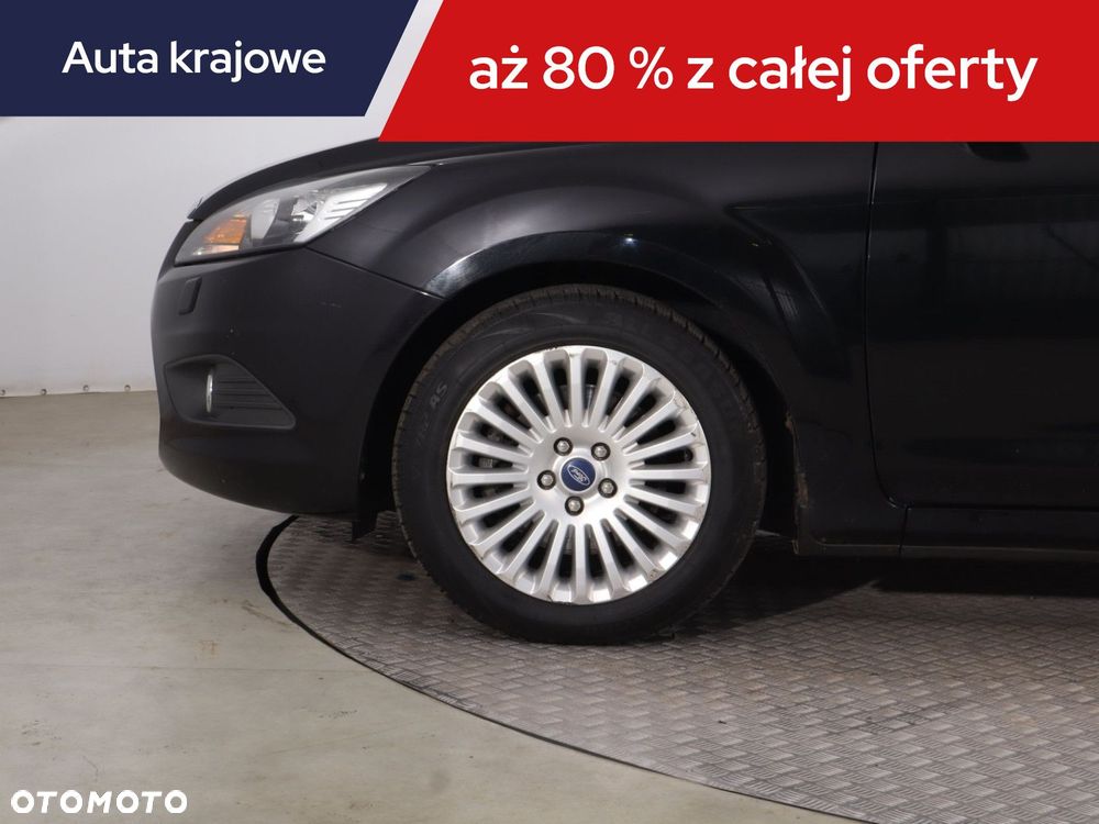 Ford Focus SW - 16
