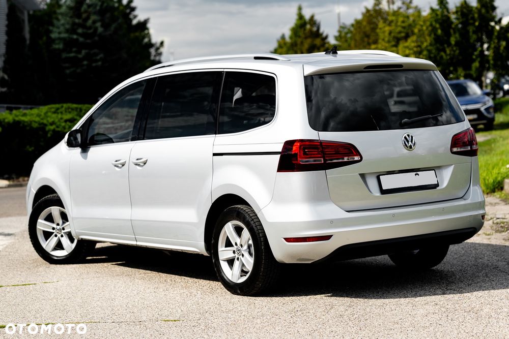 Volkswagen Sharan 2.0 TDI DSG BlueMotion Technology Highline - 10