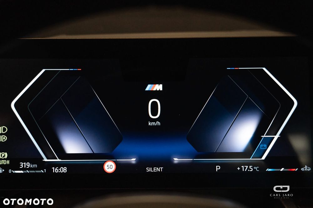 BMW Seria 5 520i - 28