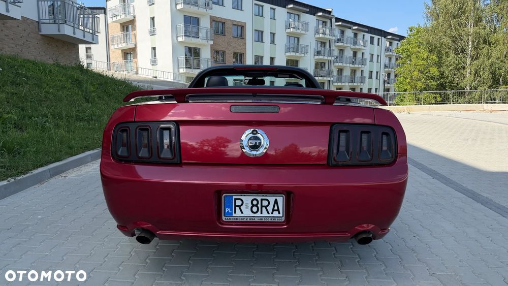 Ford Mustang - 6