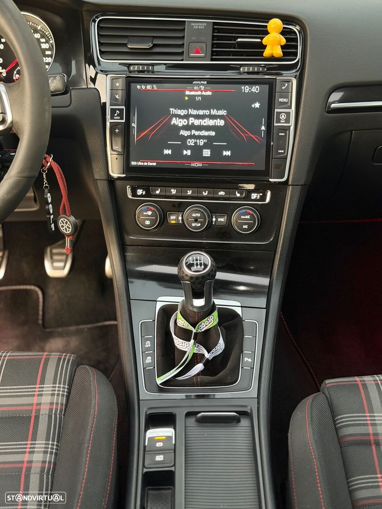 VW Golf 2.0 TSi GTi - 13