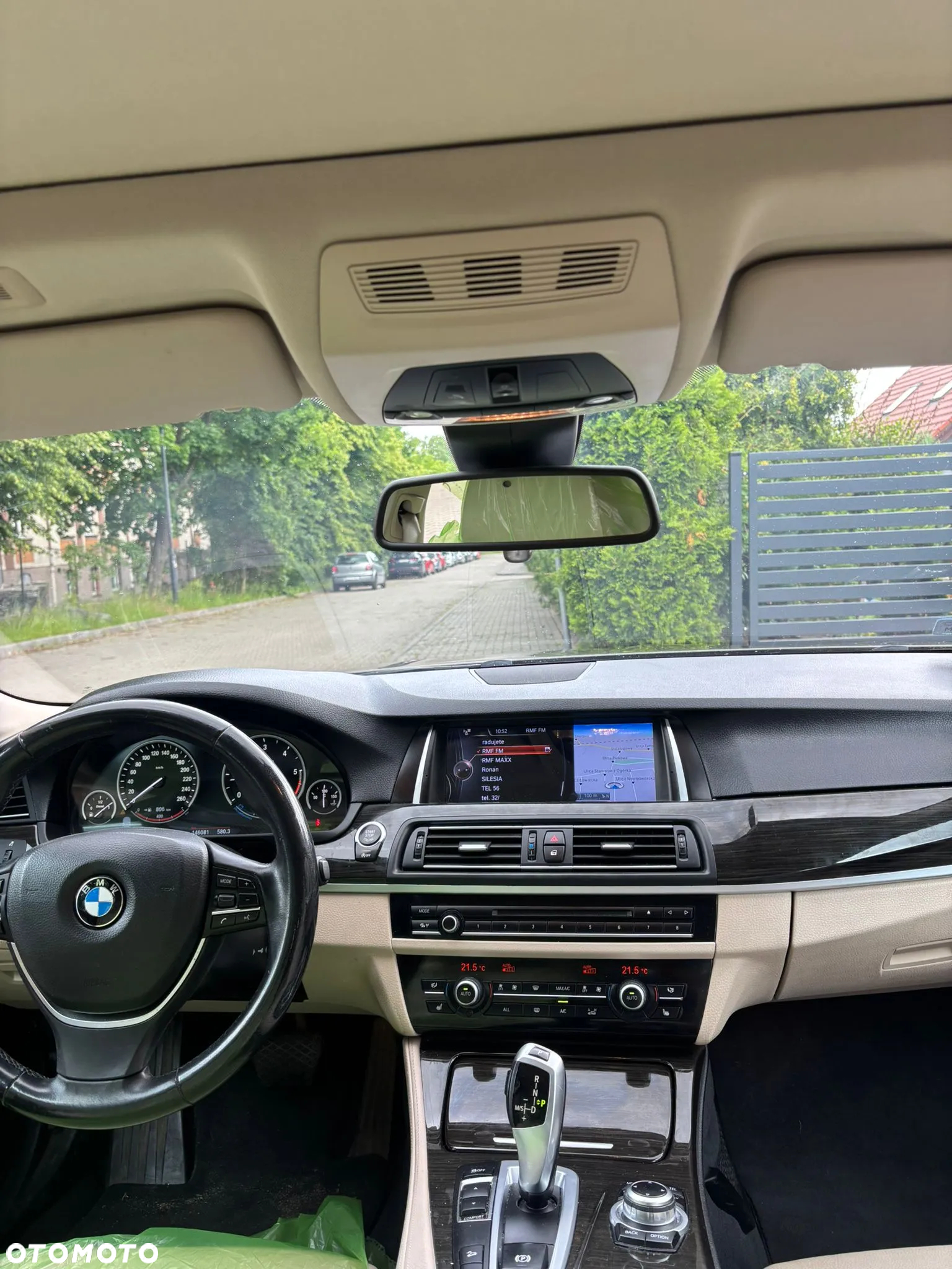 BMW Seria 5 525d xDrive Luxury Line - 9