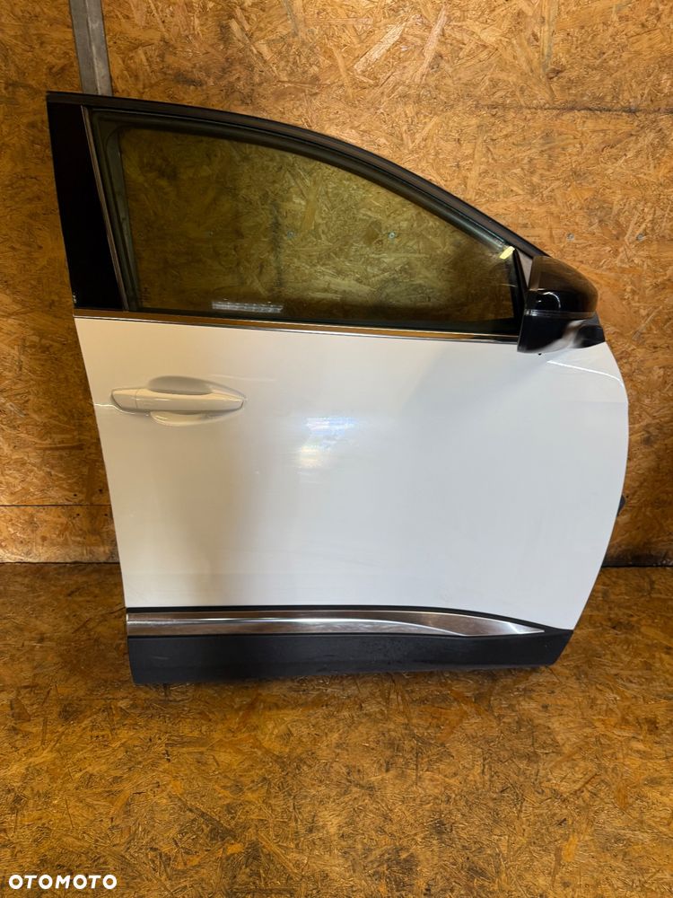 Drzwi prawe przednie Peugeot 5008 II