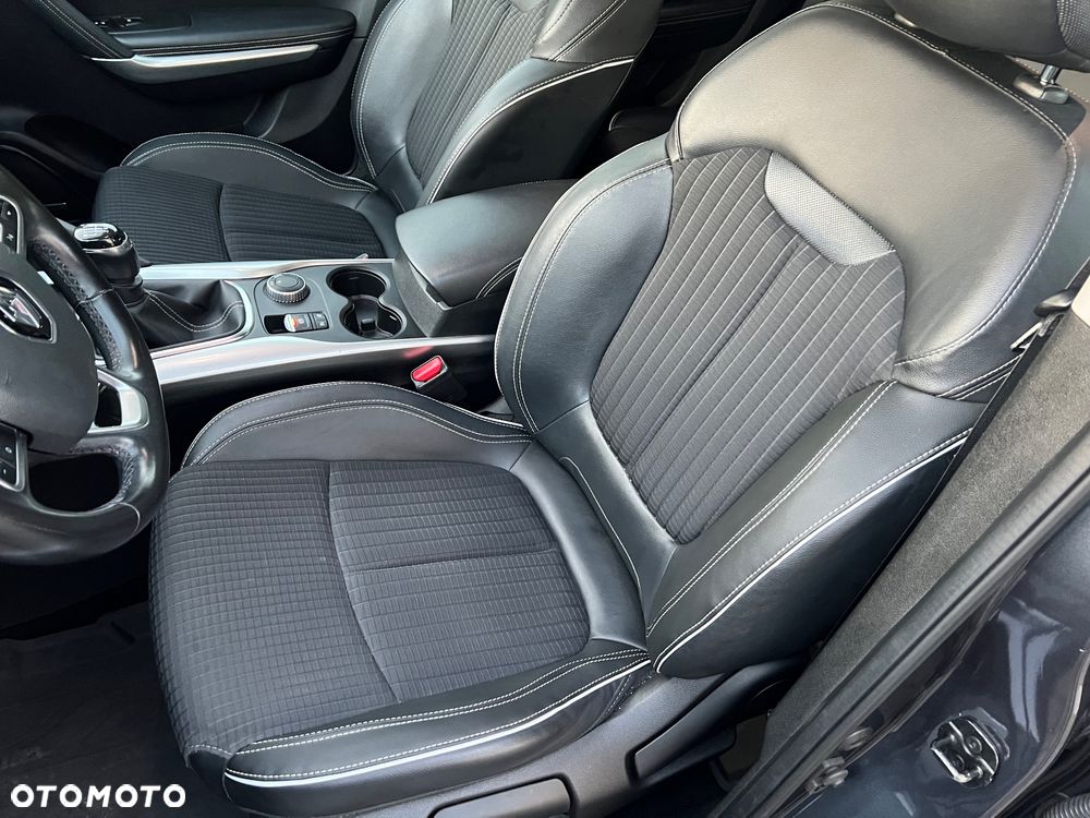 Renault Kadjar 1.6 dCi Energy Bose 4x4 - 19