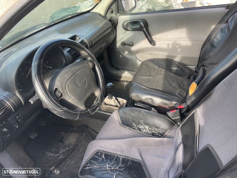 Opel Corsa - 5