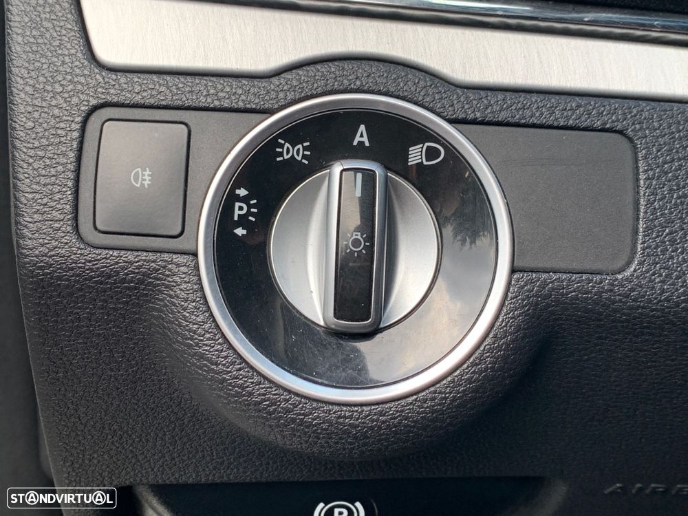 Mercedes-Benz E 220 CDi Avantgarde BlueEfficiency - 45