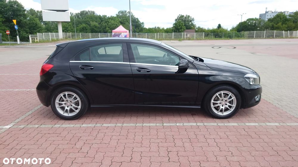 Mercedes-Benz Klasa A 180 (BlueEFFICIENCY) - 12