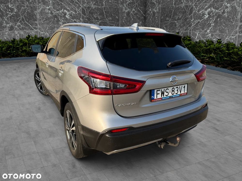 Nissan Qashqai 1.2 DIG-T Xtronic TEKNA - 6