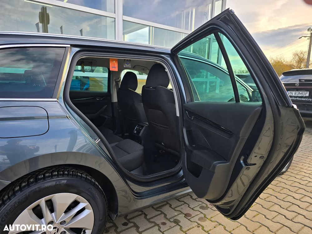 Skoda Octavia - 11
