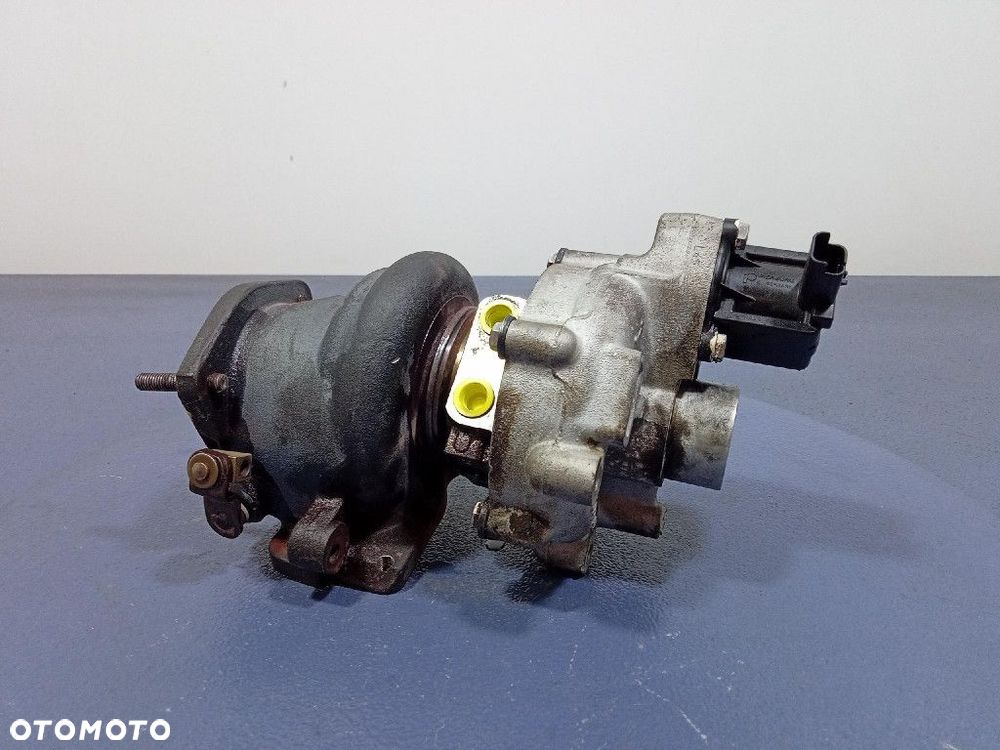 CITROEN C4 PICASSO I 06- 1.6 THP 150KM TURBOSPRĘŻARKA 53044994 045045P - 1
