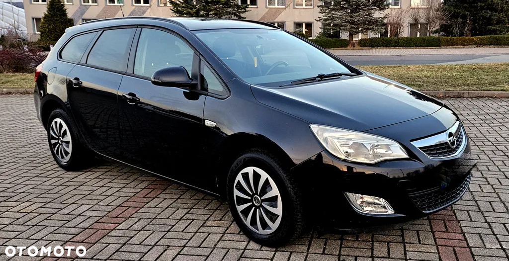 Opel Astra 1.4 Turbo Design Edition - 2