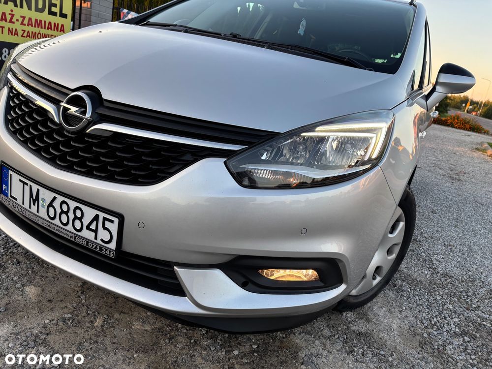 Opel Zafira - 4