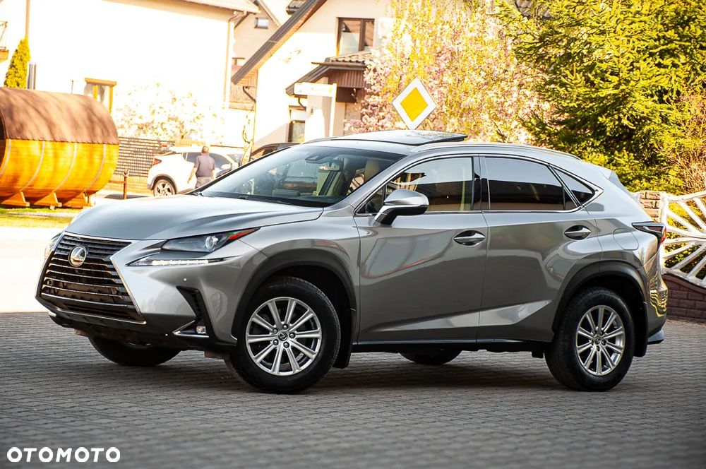 Lexus NX 300 AWD - 10