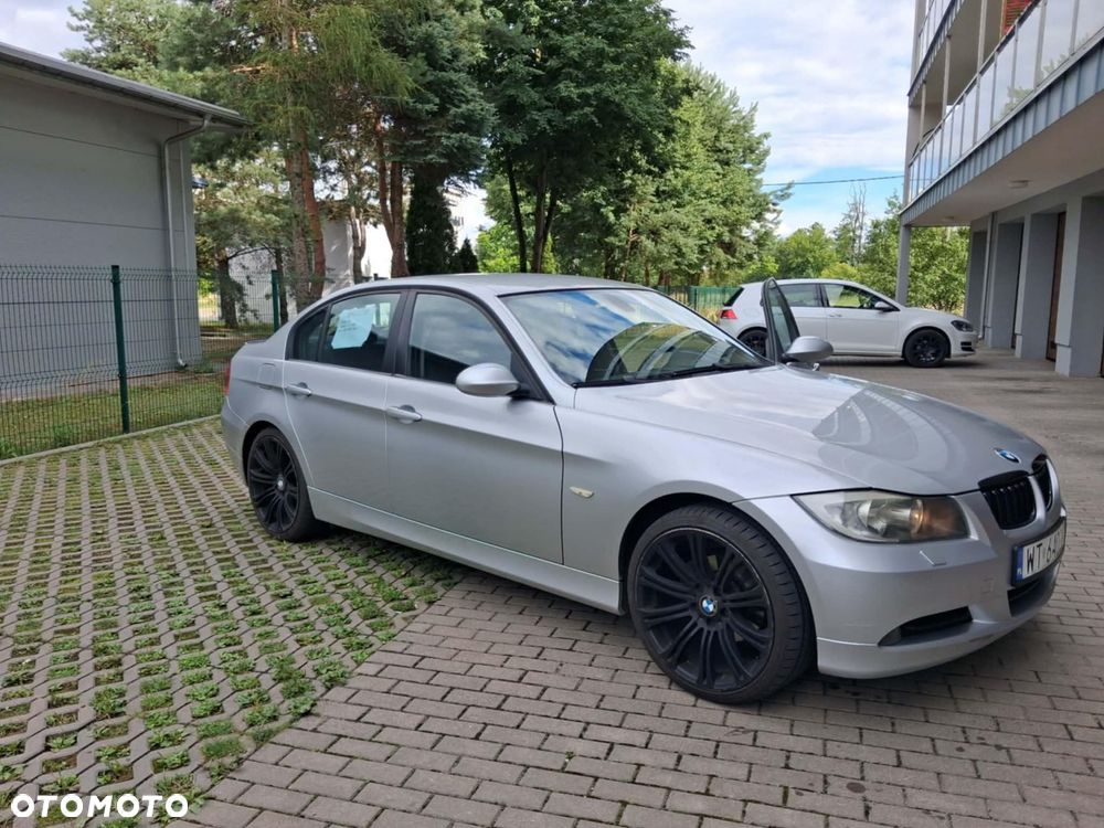 BMW Seria 3 - 1