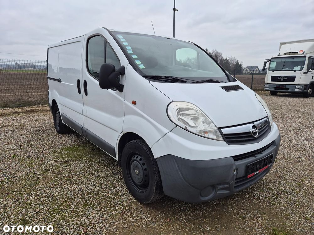 Opel Vivaro - 2