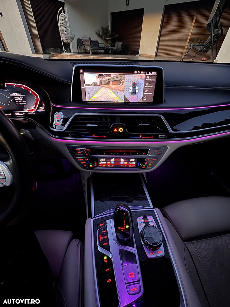 BMW Seria 7 750d xDrive - 26