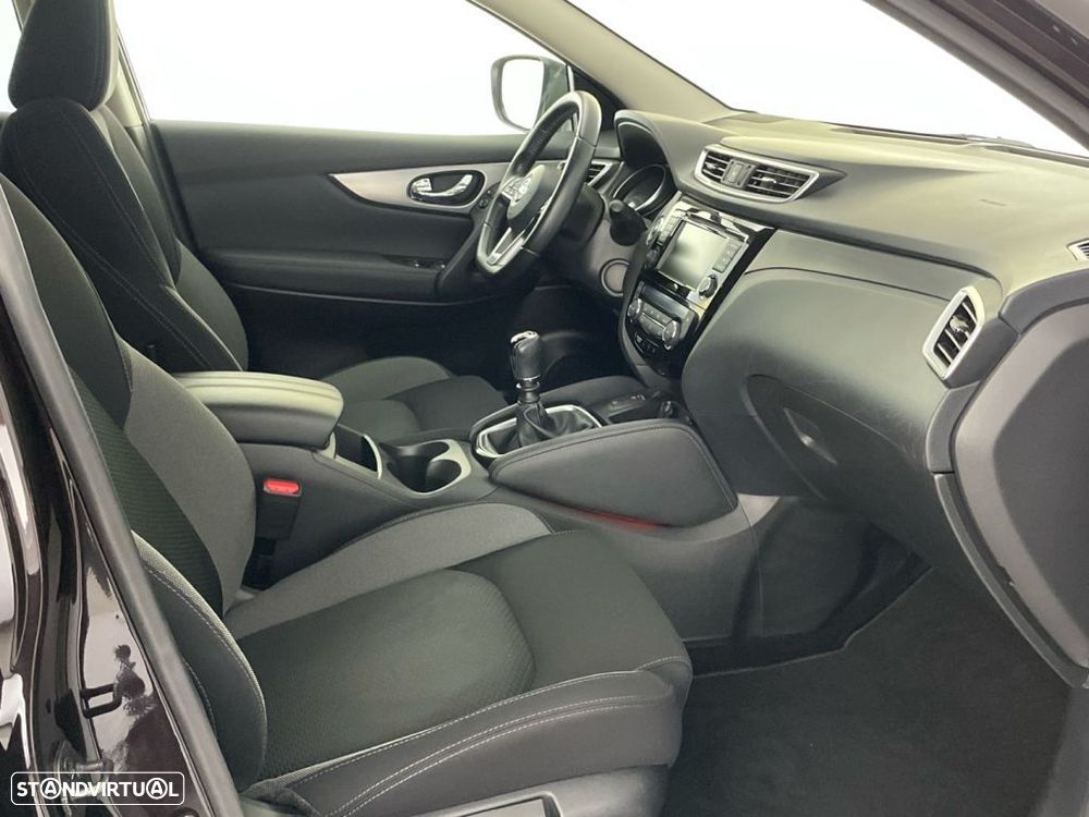Nissan Qashqai 1.3 DIG-T N-Connecta - 21