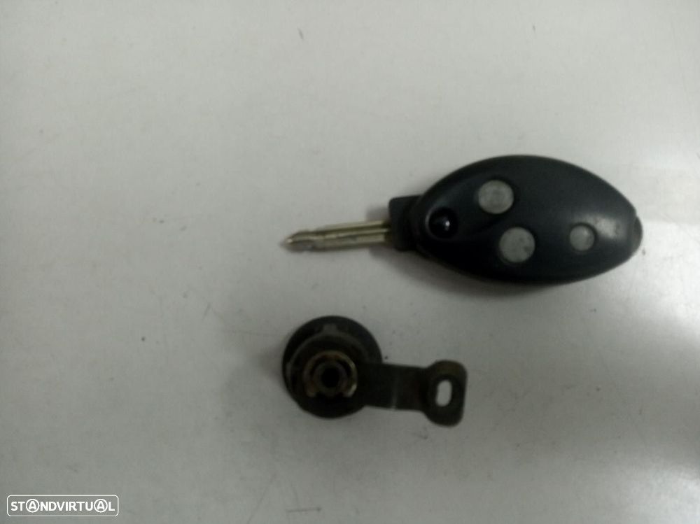 CANHÃO PORTA FRONTAL ESQUERDA CITROEN XSARA COUPÉ 2001 - - 2