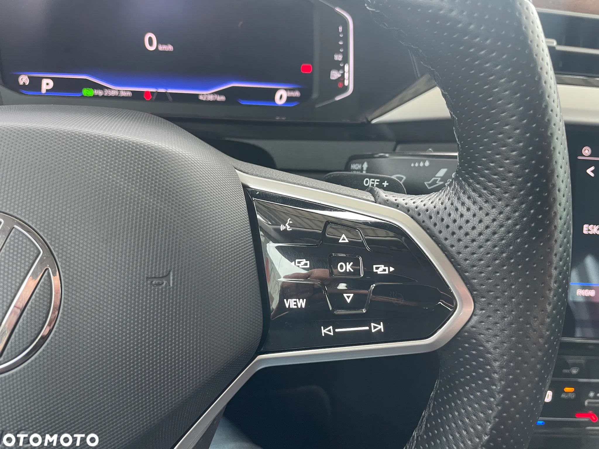 Volkswagen Arteon 2.0 TSI Elegance DSG - 17