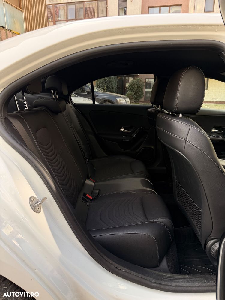 Mercedes-Benz A 180 d Aut. - 8