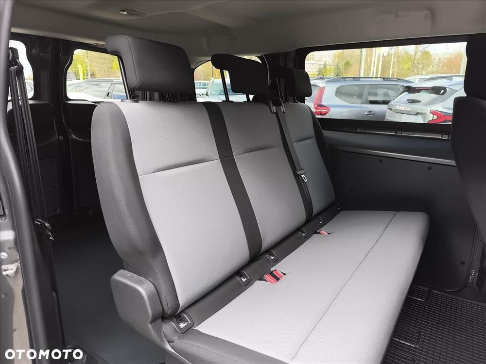 Peugeot Traveller 2.0 BlueHDi Compact Business - 18