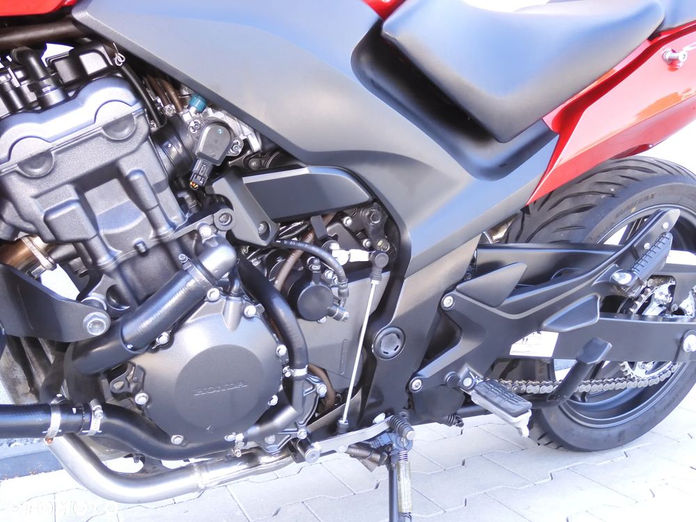 Honda CBF - 37
