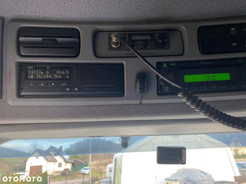 Mercedes-Benz Actros - 9