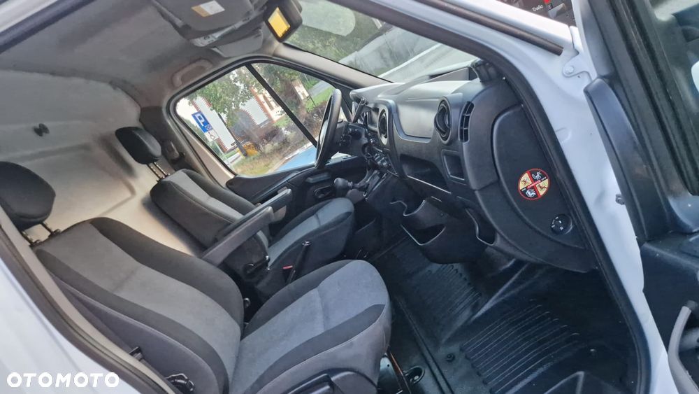 Renault MASTER L2H2 Klima Tempomat Kamera Navi Rury Furgon Hak Bagażnik Serwis - 13