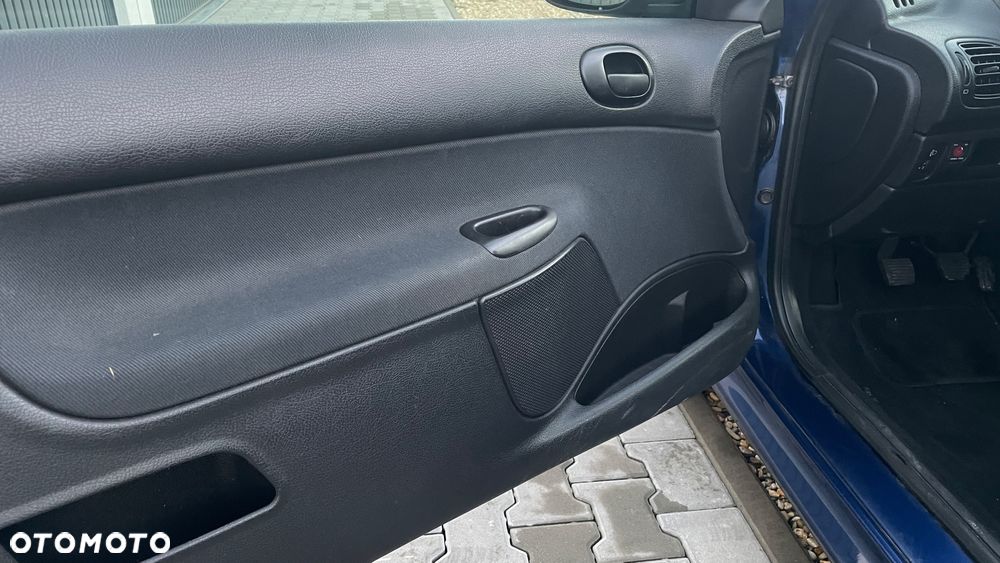 Peugeot 206 60 Grand Filou Cool - 29