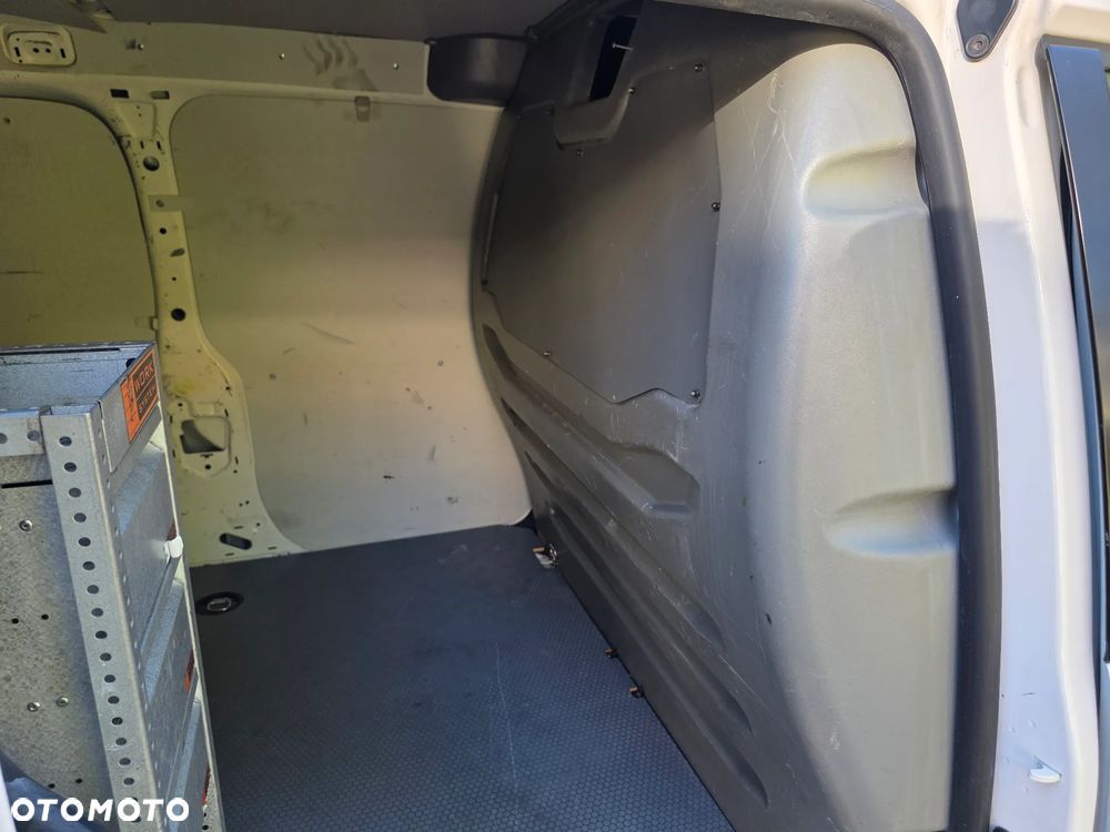 Volkswagen caddy - 17