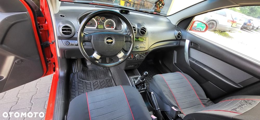 Chevrolet Aveo 1.2 LS - 12