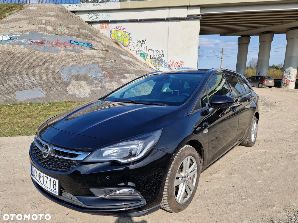 Opel Astra - 1