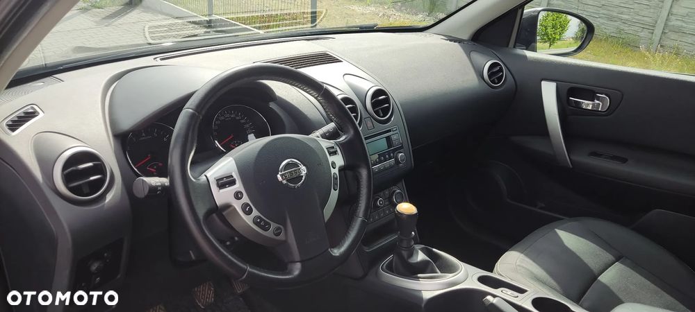 Nissan Qashqai 2.0 tekna - 10
