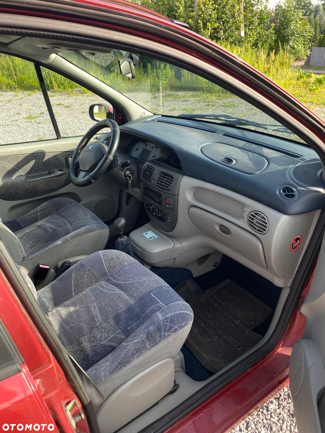 Renault Scenic Megane 2.0 RXI 16V - 11