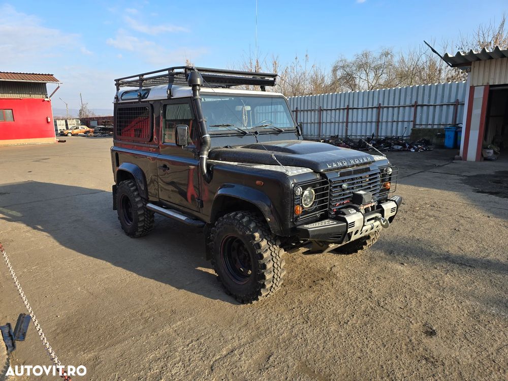 Land Rover Defender 90 2.4I S/W SE - 4
