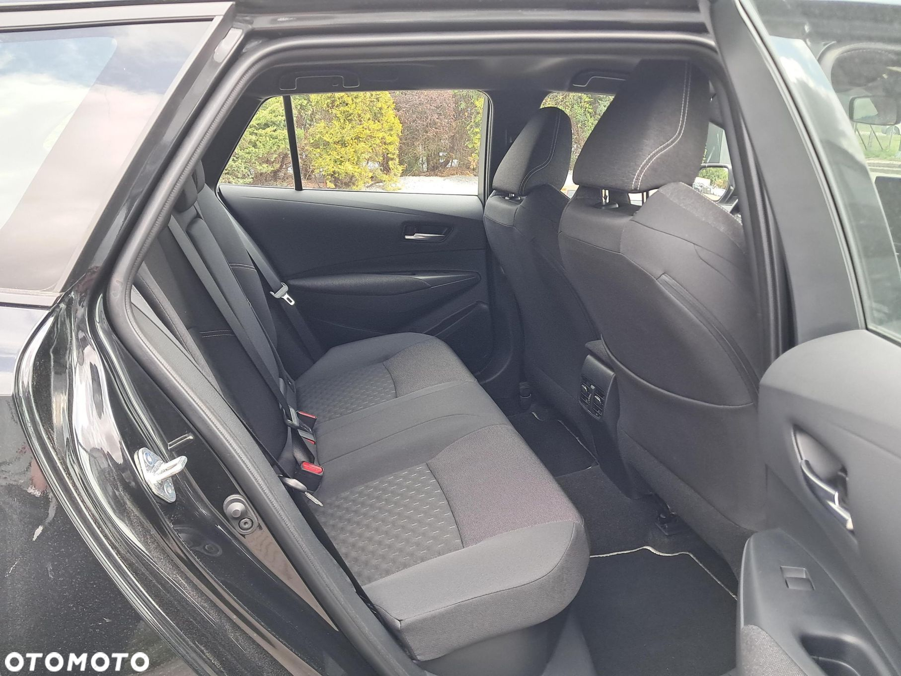 Toyota Corolla - 8