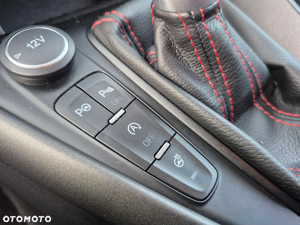 Ford Focus 1.5 EcoBoost STart-Stopp-System ST-LINE - 26