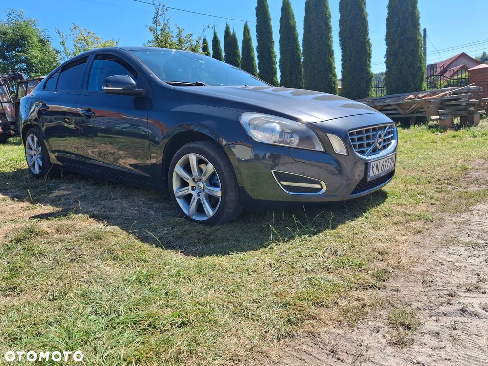 Volvo S60 D3 Momentum - 14
