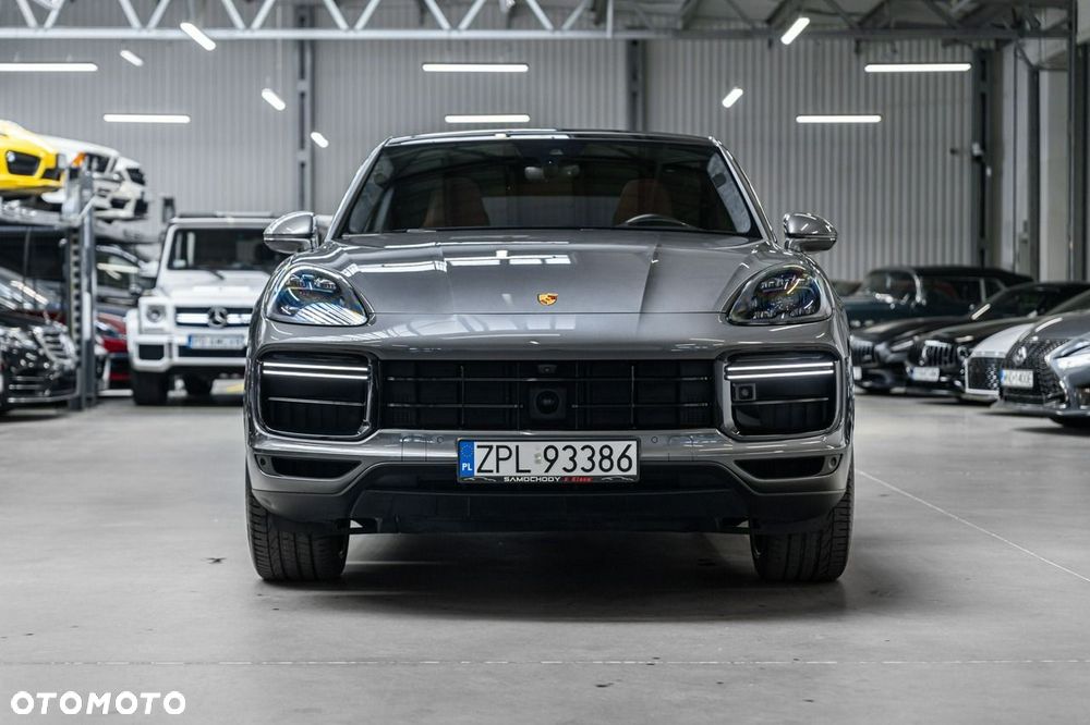 Porsche Cayenne - 5