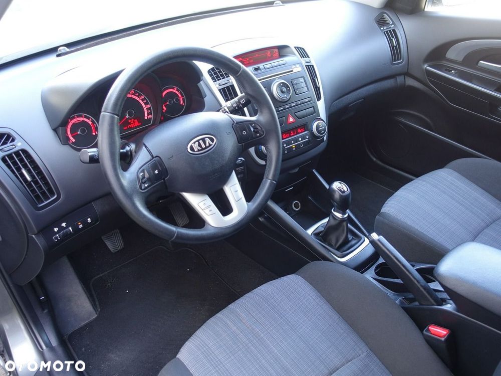 Kia Ceed 1.6 CVVT Vision - 13