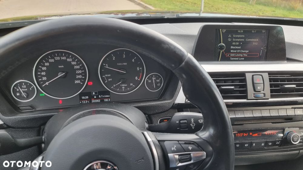 BMW Seria 3 - 15