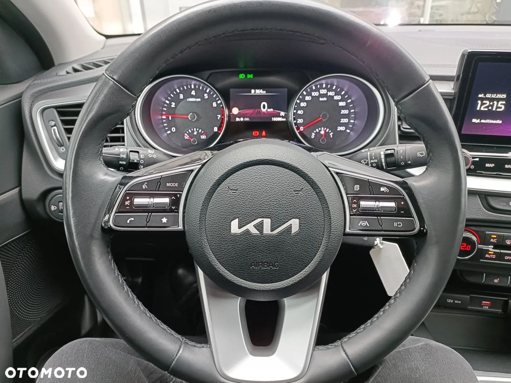 Kia XCeed 1.5 T-GDI M - 12