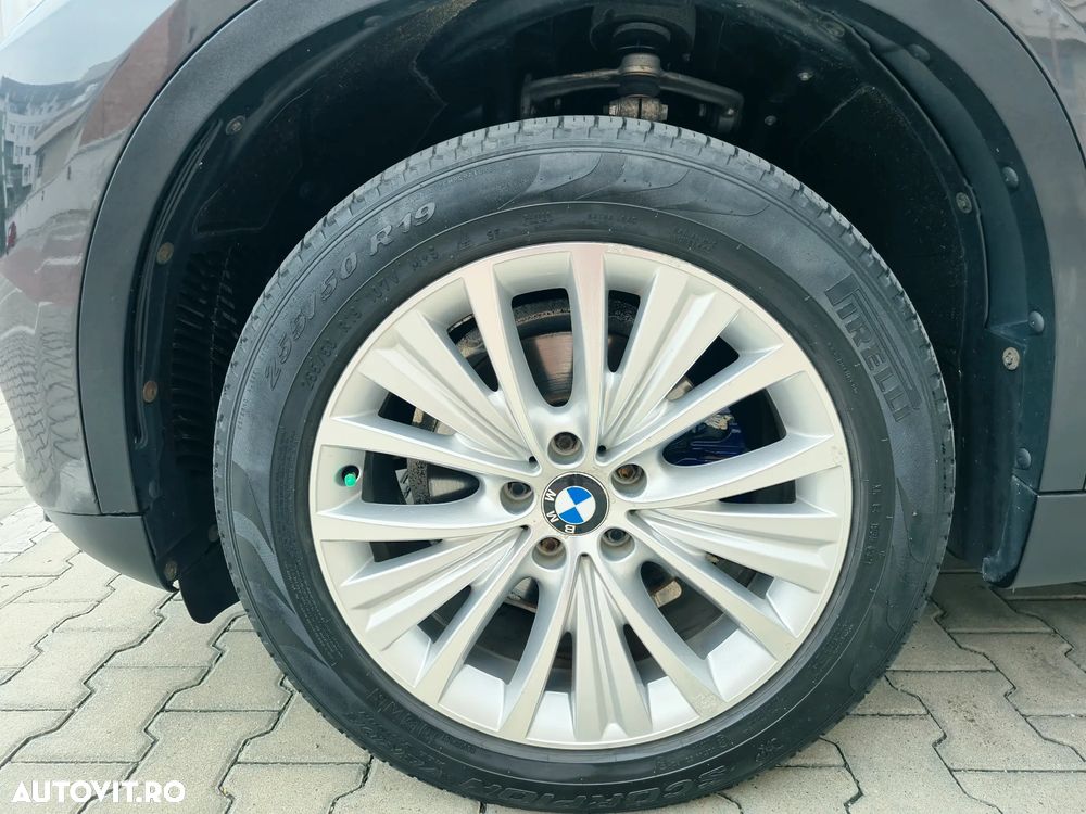 BMW X5 xDrive30d Sport-Aut. - 35