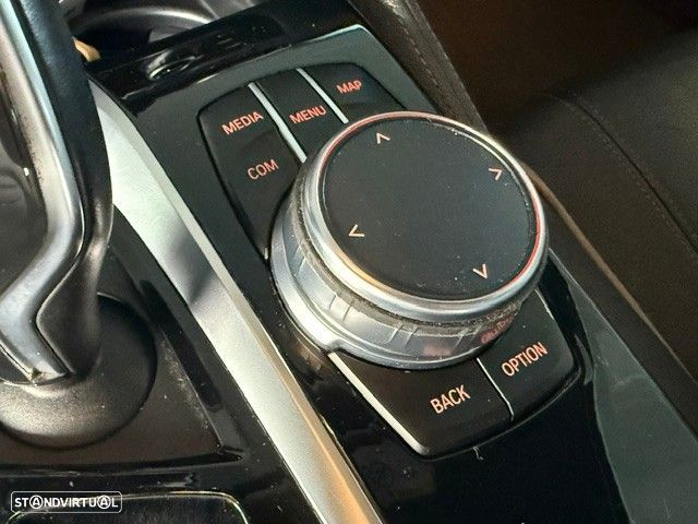 BMW 520 d Line Luxury Auto - 9