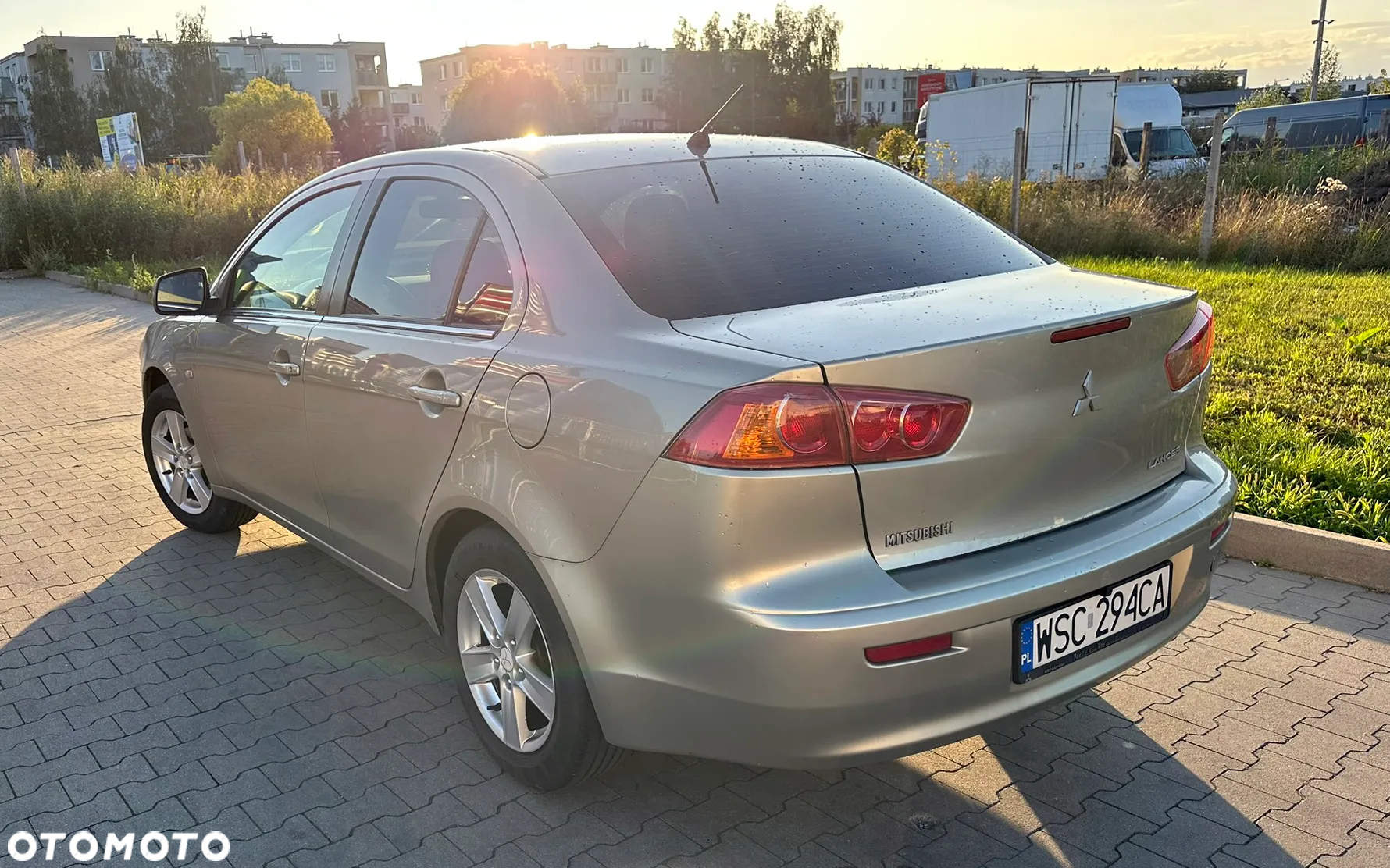 Mitsubishi Lancer 1.5 Invite - 9